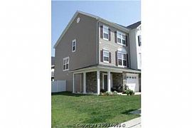 Absolutely Beautiful 3 Bedroom Luxury Townhouse - Nearly New! in California, MD