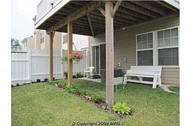 Absolutely Beautiful 3 Bedroom Luxury Townhouse - Nearly New! in California, MD (Photo 4 of 5)