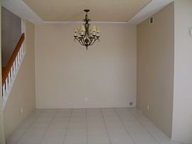 Handsome 3 Bedroom End Unit Townhouse with Garage - $2495  in Aliso Viejo, CA (Photo 4 of 8)