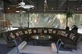 Fabulous 5 Bedroom Home in Serene Paradise in Woodland Hills, CA (Photo 4 of 5)