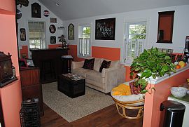 Exciting 3 Bedroom Home Near Beach and Marina with Boat Ramp in Beverley Beach, MD (Photo 5 of 7)