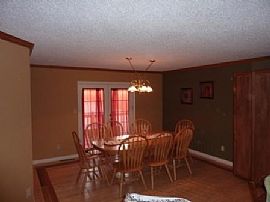 Spacious 4 Bedroom Home with 3400 Sq. Ft. on 2 Acres in Shipshewana, IN (Photo 2 of 7)