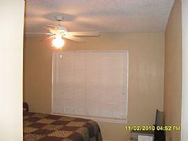 Delightful 3 Bedroom Home with 2 Car Garage - $1195 in Orlando, FL (Photo 9 of 10)