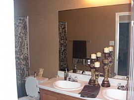 Eloquent 4 Bedroom Home  with Outside Deck - $1,400 in Kyle, TX (Photo 2 of 5)