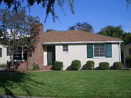 Traditional, Remodeled 3 Bedroom Home on Tree-Lined Street in Pasadena, CA