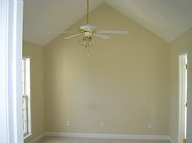 Charming 3 Bedroom Home with Vaulted Ceilings in Williamson Co.  in Spring Hill, TN (Photo 2 of 6)