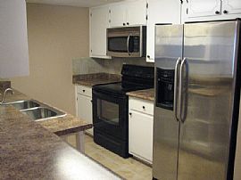 Not Available Stunning 3 Bedroom Townhome in Grayson Valley, AL (Photo 3 of 7)