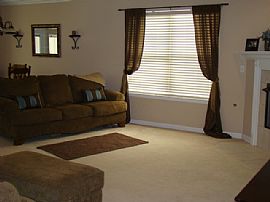 Lovely 3 Bedroom Home in The Glen at Golden Eagle  in Tallahassee, FL (Photo 2 of 6)