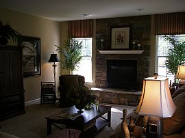 Fabulous 5 Bedroom Home with 3000+ Sq. Ft. and All The Amenities in Mays Landing, NJ (Photo 5 of 12)