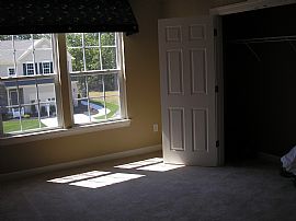 Fabulous 5 Bedroom Home with 3000+ Sq. Ft. and All The Amenities in Mays Landing, NJ (Photo 9 of 12)