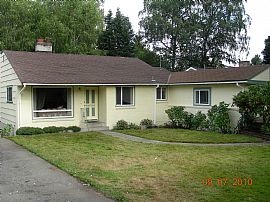 Large 4 Bedroom with Mother in Law Suite in North Seattle in Seattle, WA