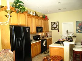 Gorgeous 4 Bedroom Townhouse - Fully Furnished - $2,55O in Celebration, FL (Photo 5 of 12)