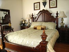 Gorgeous 4 Bedroom Townhouse - Fully Furnished - $2,55O in Celebration, FL (Photo 7 of 12)