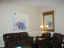 Quaint 4 Bedroom Ranch Home with 2 Car Garage - Rent to Own in Lilburn, GA (Photo 5 of 12)