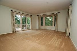 Beautiful 4 Bedroom Home with Open Concept in Brookfield, WI (Photo 3 of 12)