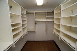 Beautiful 4 Bedroom Home with Open Concept in Brookfield, WI (Photo 4 of 12)