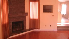 Cozy 5 Bedroom Home with 2 Master Bedrooms in Green Valley in Henderson, NV (Photo 5 of 6)