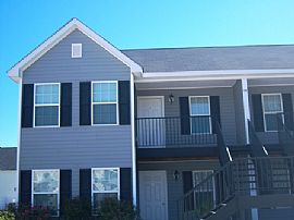 Nice 2 Bedroom Condo For Rent Or Sale in Port Wentworth, GA