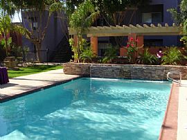 Fabulous 1 Bedroom Condo - Near 7th and Camelback in Phoenix, AZ (Photo 4 of 4)