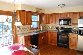 Beautiful 3 Bedroom Home Near 540 - Move in Ready! in Raleigh, NC (Photo 4 of 6)