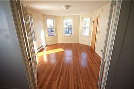 Beautiful, Updated 2 Bedroom Apartment with New Kitchen in New Britain, CT