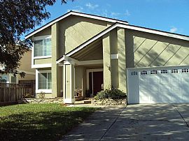 Beautiful 4 Bedroom Home in a Quiet Neighborhood Near Park in San Jose, CA