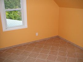 Glamorous 1 Bedroom Home - Close to Rutgers in Edison, NJ (Photo 4 of 5)