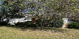 Excellent 4 Bedroom Home with Vaulted Ceilings and Garage in Columbia, TN