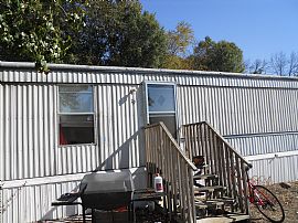 Spacious 3 Bedroom Trailer in Palm Harbor For Rent or Sale in Statesboro, GA