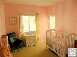 Beautiful 4 Bedroom Home in Gated Community in Northwood  in Irvine, CA (Photo 11 of 12)