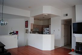 Cute 2 Bedroom Townhouse in Carmel Mountain - Near Poway Collage in San Diego, CA (Photo 2 of 7)