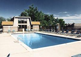 Scenic 1 Bedroom Apartment with Full Access to Our Cove! in Lexington, KY (Photo 3 of 4)