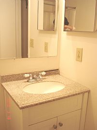 Majestic 2 Bedroom Condo Near The Oceanfront in Virginia Beach, VA (Photo 4 of 4)