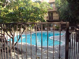 3 Bedroom+1 Bonus Room Condo Gated Comunity Old Town Pasadena! in Pasadena, CA (Photo 5 of 5)