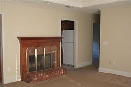 Nice 3 Bedroom Home - Available Now in Oak Grove Subdivision!!  in Brandon, MS (Photo 3 of 4)