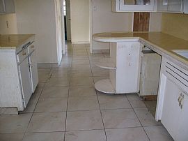 Beautiful 4 Bedroom Single Story Home with 2 Car Attached Garage in Fontana, CA (Photo 3 of 5)