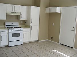 Welcome Home to This Beautiful 2 Bedroom Home with Garage in Las Vegas, NV (Photo 3 of 6)