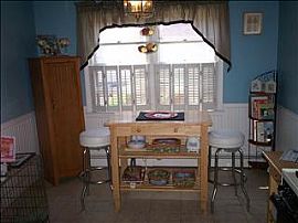 Big, Beautiful 1 Bedroom Condo with New Wood Laminate Floors in Wappingers Falls, NY (Photo 5 of 9)