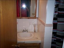 Big, Beautiful 1 Bedroom Condo with New Wood Laminate Floors in Wappingers Falls, NY (Photo 8 of 9)