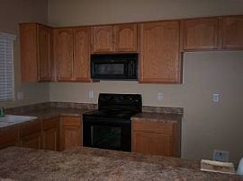 Very Nice 3 Bedroom Home Plus Den in Royal Ranch in Surprise, AZ (Photo 2 of 6)