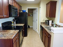 Deluxe 1 Bedroom Condo with Water View - $695.00 in Lake Mary, FL (Photo 4 of 8)