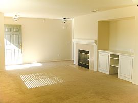 3 Bd Single House For Rent By Owner! Commission Back to You! in Victorville, CA (Photo 4 of 9)