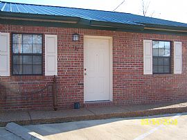 Beautiful, Newer 2 Bedroom Apartment - Super Energy Efficient in Booneville, MS (Photo 4 of 4)