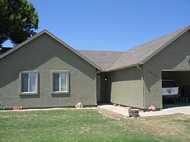 Lovely 3 Bedroom Home Near 67th Ave. and Bell Rd. in Glendale, AZ (Photo 6 of 6)