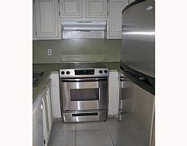 Scenic 2 Bedroom Condo with Unobstructed Views of Ocean in Pompano Beach, FL (Photo 2 of 6)