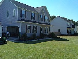 Ideal 3 Bedroom, 2 Story Home on 3/4 Acre with Fenced Yard in Holly Ridge, NC (Photo 2 of 11)