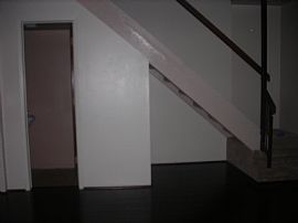 Beautiful 2 Bedroom Townhouse with Upgrades in Phoenix, AZ (Photo 6 of 7)