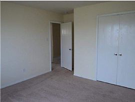 Huge, Spacious 4 Bedroom Home - $350 Off First Month in Houston, TX (Photo 6 of 6)