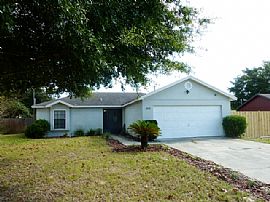 Phenomenal 3 Bedroom Pool Home with Split Floor Plan - $795 in Deltona, FL