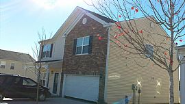Clean and Like New 4 Bedroom Home in Nice Location   in Durham, NC (Photo 10 of 11)